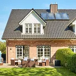 Haus Maxine